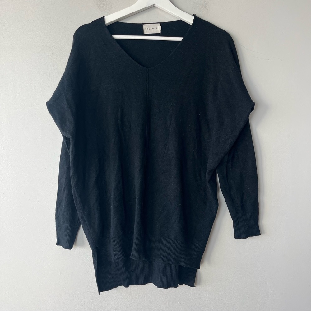 Dreamers V-Neck Black Long Sleeve Sweater S/M‎